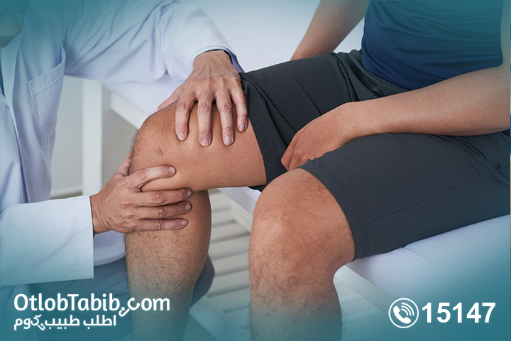 Rehabilitation of the cruciate ligament injury with a Football injuries physiotherapist